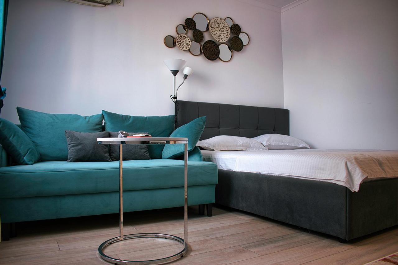 Apartment Sunrise By The Sea Constanta